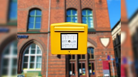 Briefkasten an der Post