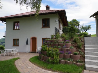 Landhaus Burgi, Aussenansicht