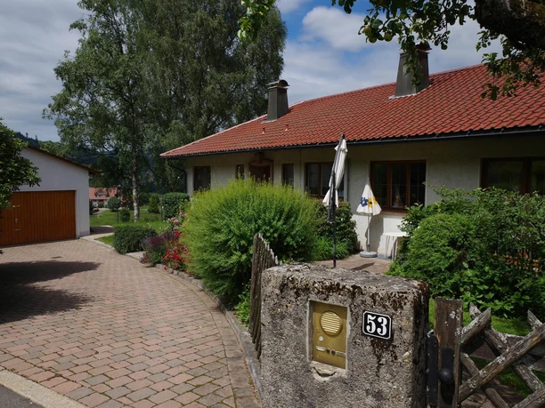 Landhaus Burgi, Aussenansicht