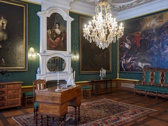schlossmuseum-WF-anticambre-beate-ziehres-zeitorte.jpg Das Empfangszimmer im herzoglichen Appartement des Schlosses Wolfenbüttel.
