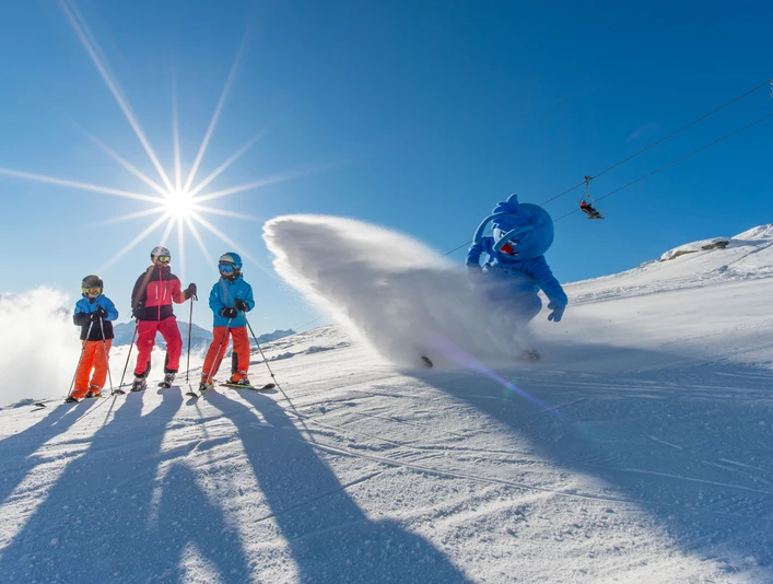 Gletschi-Tour-Aletsch Arena-2022 Gletschi - Maskottchen der Aletsch Arena