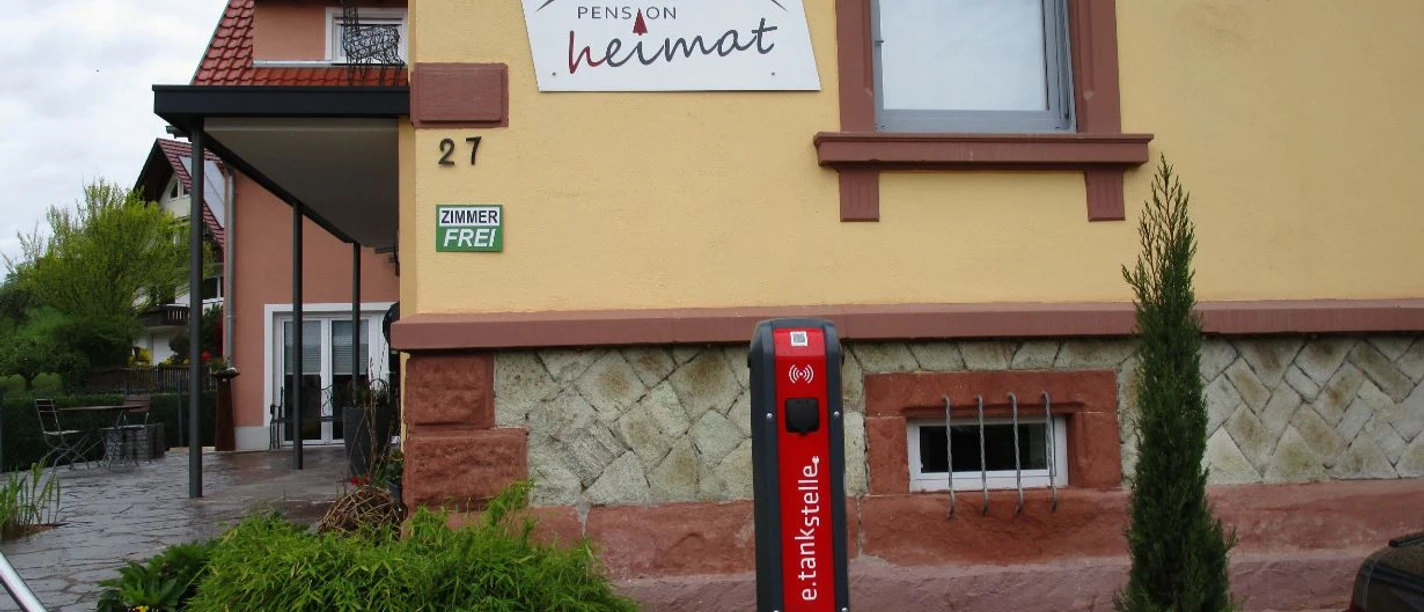 E Tankstelle Pension Heimat