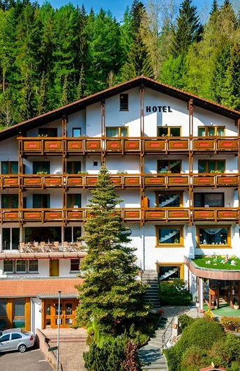 Ansicht - Holzschuh´s Schwarzwaldhotel