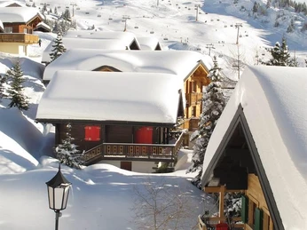 Blick ins Skigebiet (Wurzenbord)