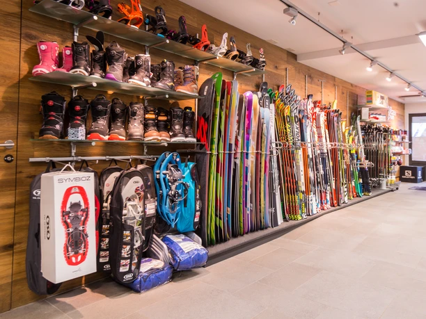 Holzer Sport Bellwald 2.jpg