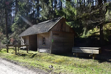 Liersbachhütte im Lierstal bei Büren-Siddinghausen Liersbachhütte