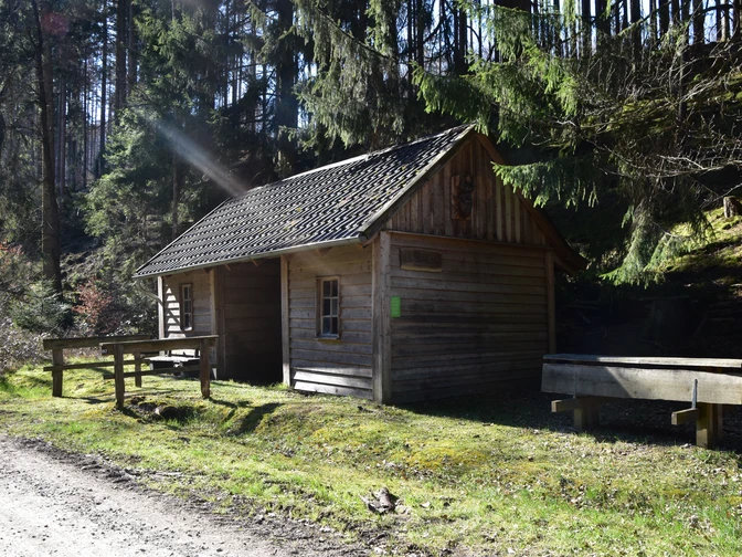 Liersbachhütte im Lierstal bei Büren-Siddinghausen Liersbachhütte