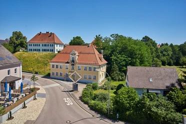 Nersingen Oberfahlheim Kunstmuseum 2019 Drohnenaufnahme Octonauten UG.jpg