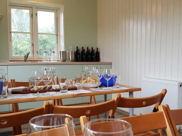 Domaine-Nyballe-vinsmagning Domaine-Nyballe-vinsmagning