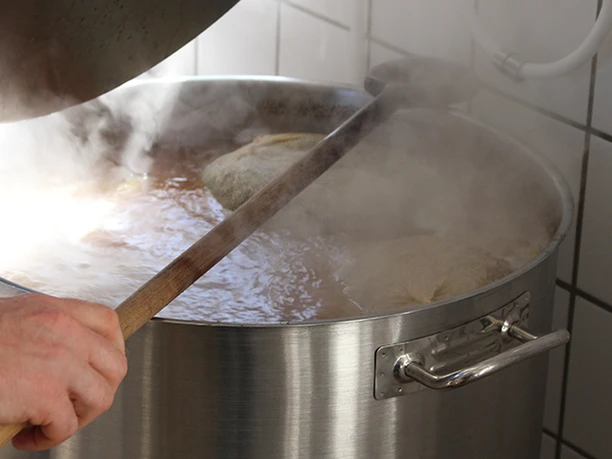 Mjels-Bryghus-Herbs-Boiling-2 Mjels-Bryghus-Herbs-Boiling-2