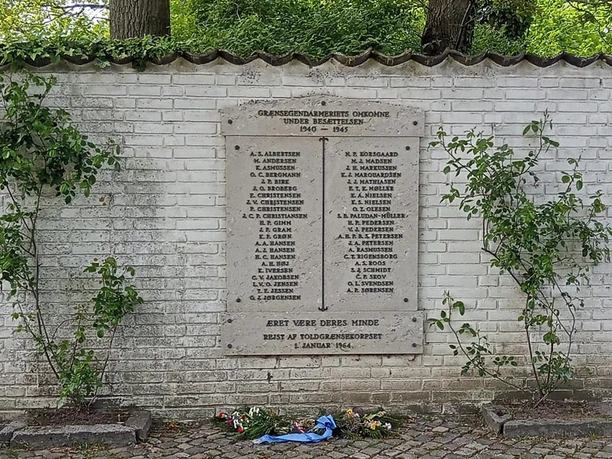 Mindesten-i-Gråsten-for-Gendarmer-1940-45