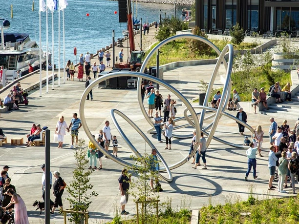 Tidscirkler-havnefest-ved-Alsik-af-Olafur-Eliasson