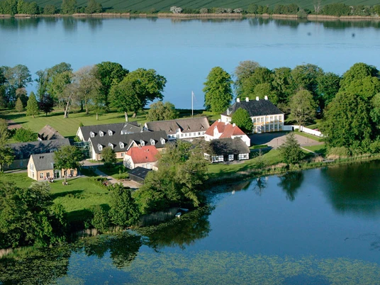 Sandbjerg-Gods-luftfoto