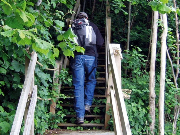 Stevning-Nor-stien-trappen-op-fra-stranden