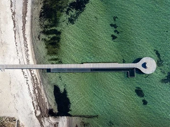 Handicap-bro-ved-den-sorte_badestrand-ved Sønderborg