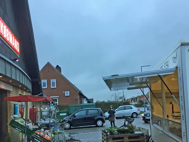 Leif-Due-Frisk-Fisk-Fiskevogn-Min-Købmand