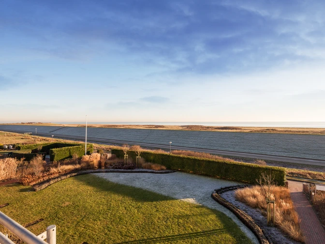 Aussicht-Haus-Ebbe-und-Flut-Juist.jpg Aussicht-Haus-Ebbe-und-Flut-Juist