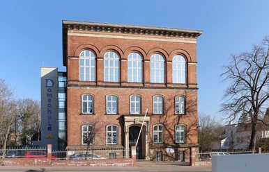 domschule.jpg Das Bild zeigt die Domschule