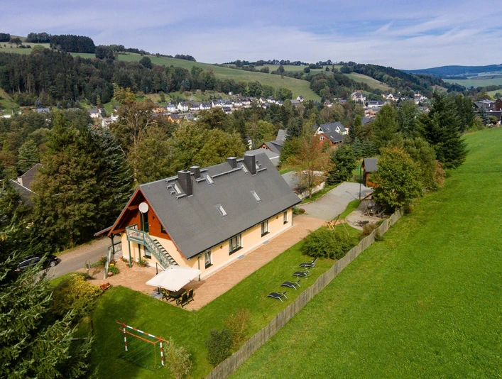 Ferienwohnungen Weissflog- Wohnen im Grünen