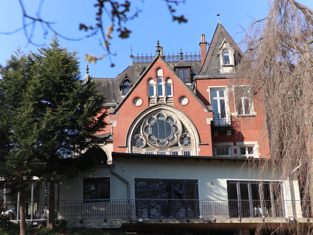 Kaiservilla Das Bild zeigt die Kaiservilla