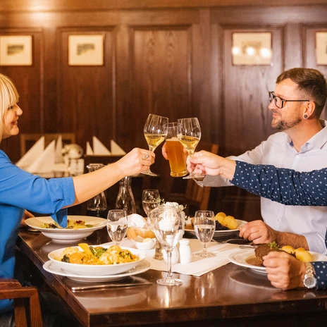 Beisammensein in Auerbachs Keller - Kulinarik in Leipzig