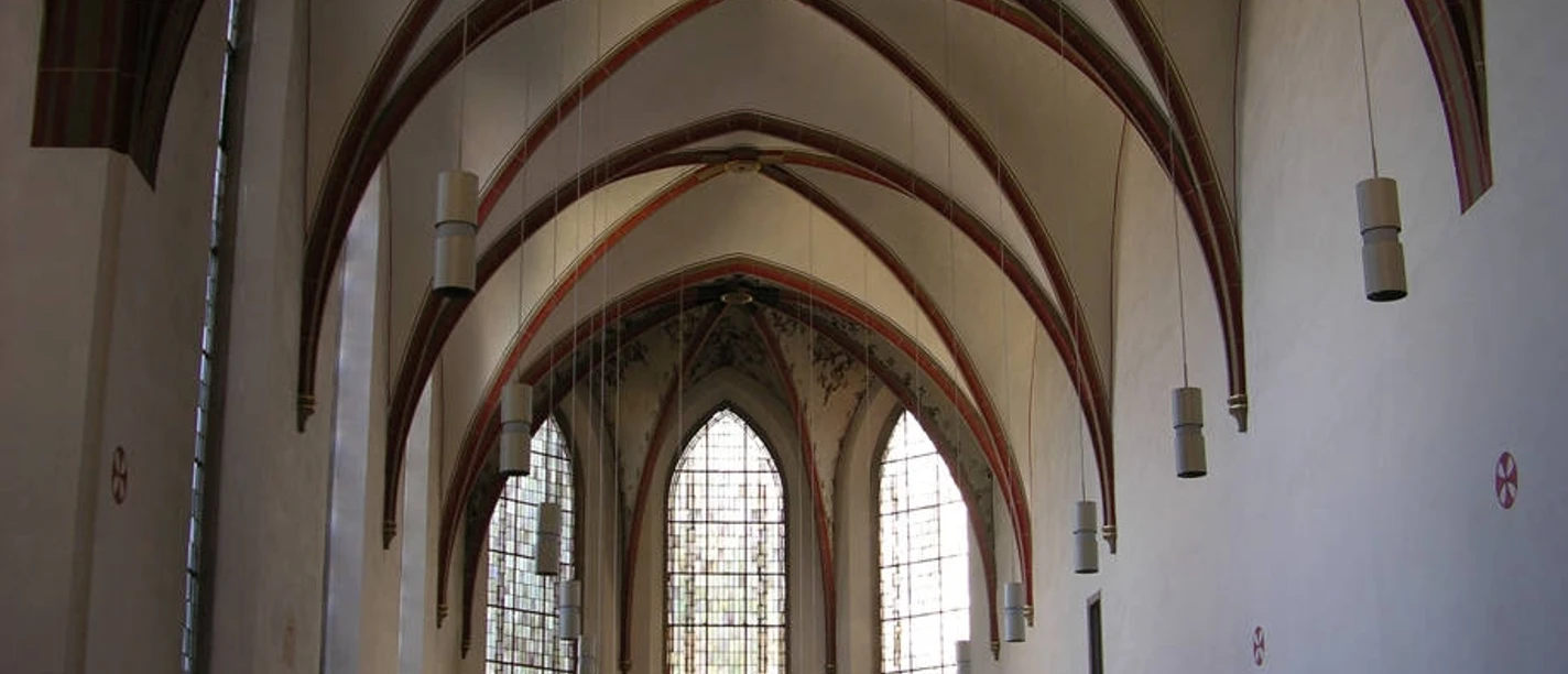 Minden - St Mauritius Kirche innen.JPG Das Bild zeigt die St. Mauritius Kirche von innen