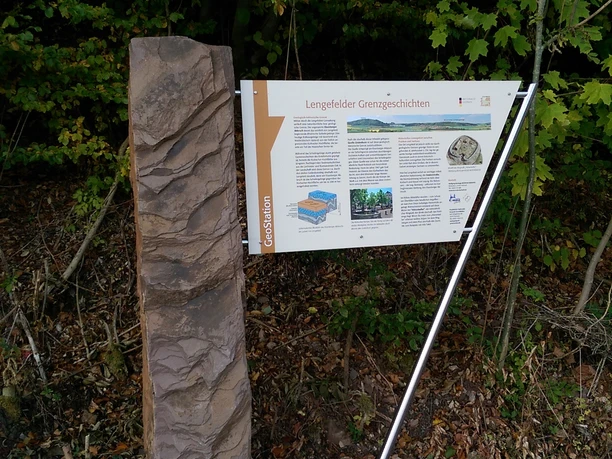 Hünenkeller Infotafel Geopark