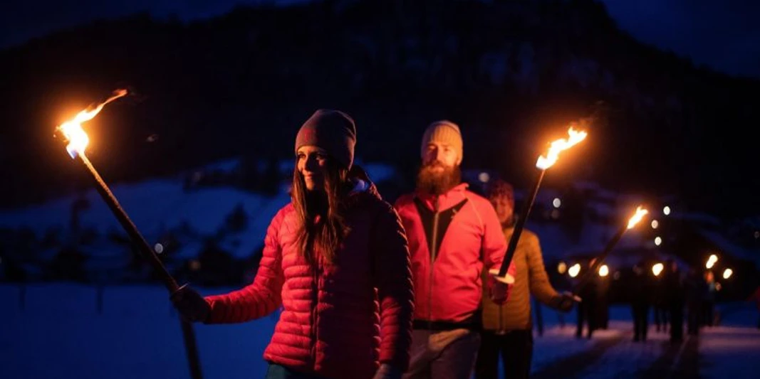 Begleitete Fackelwanderung zum zünftigen Hüttenabend