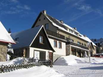 Haus im Winter