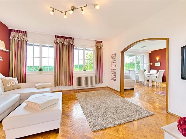 Wohnzimmer Seite Fernseher