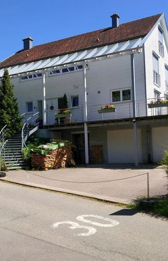 Haus Vorderseite