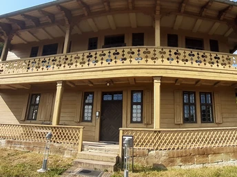 Schweizerei klein.jpg