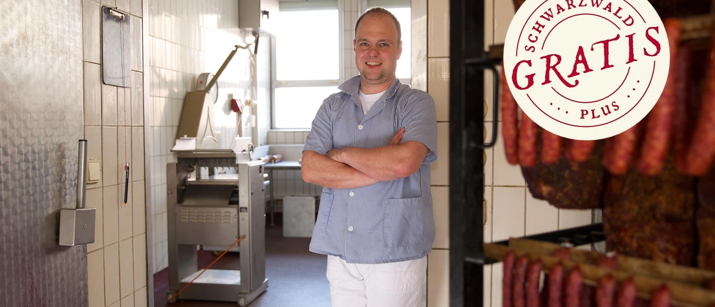 Herr Koch in seiner Metzgerei