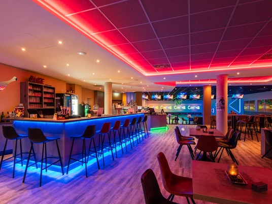 Bar im Stars & Strikes Bowlingcenter Korbach