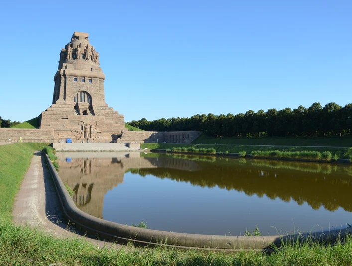 Leipzig - Völkerschlachtdenkmal und FORUM 1813 ©LTM A. Schmidt.JPG