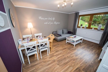 Sei willkommen in der Ferienwohnung Happiness im Heilklimatischen Kurort Nieheim Sei willkommen