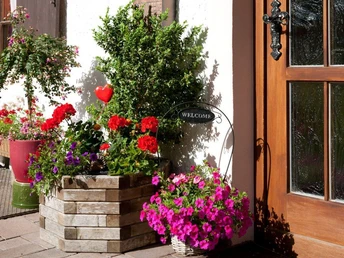 Herzlich Willkommen !