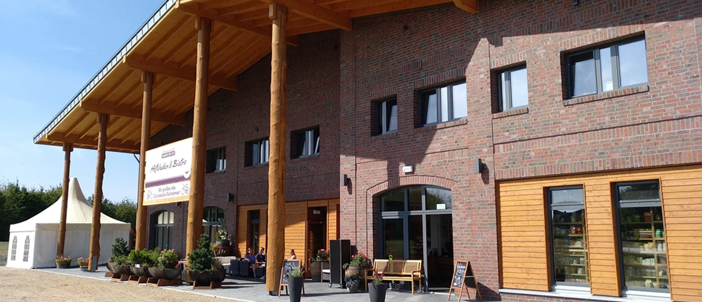 Hamfelder Hofbauernmeierei_Hofladen.jpg