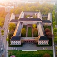Grassi Museum aus der Vogelperspektive - Museen in Leipzig Blick von oben auf das Gelände des Grassi Museum im Frühling, Kultur, Geschichte, Architektur