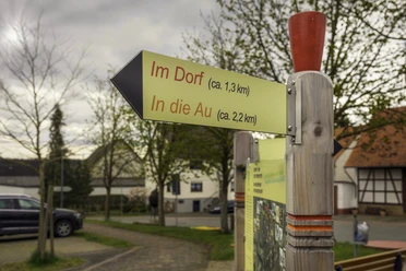 KuKukswege im Dorf