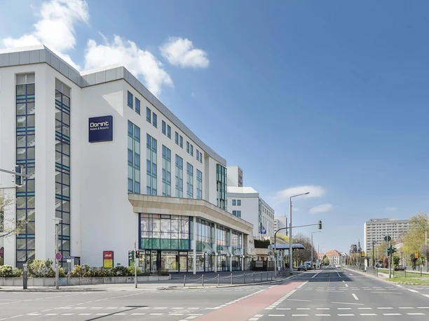 Aussen_Tag_DD201904_2315KL_2880px