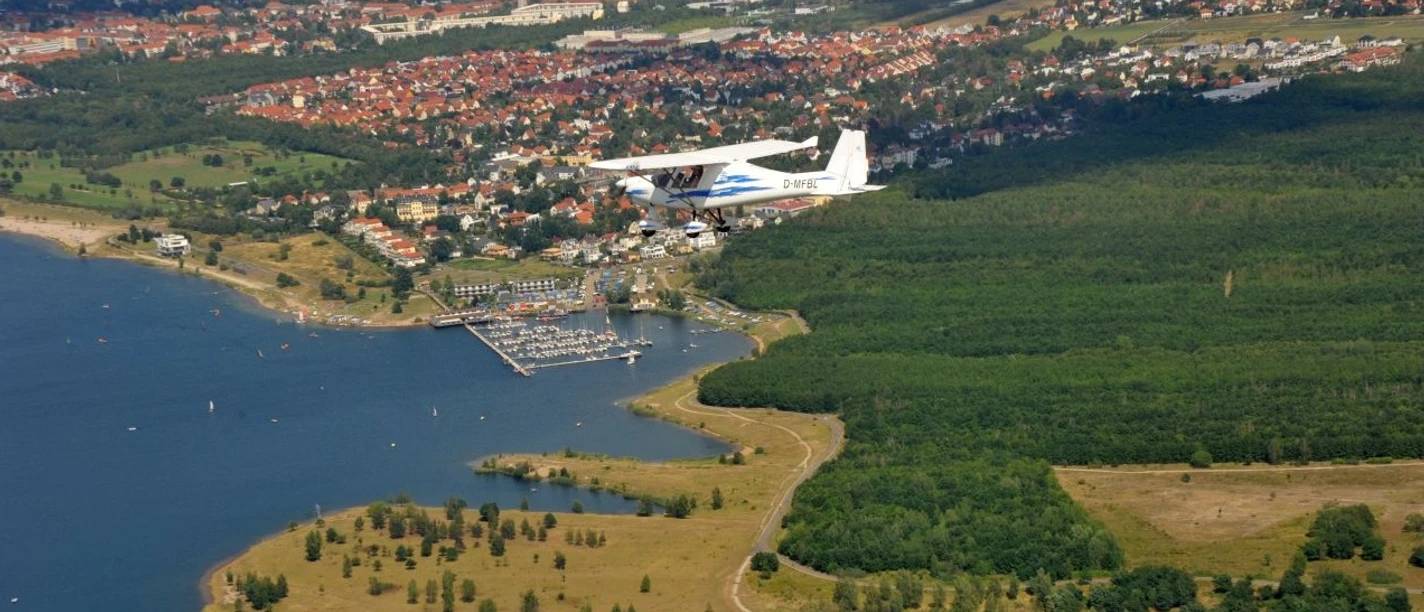 Rundflug über das Leipziger Neuseenland.jpg