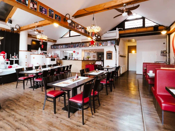 Café Zeitlos Gastraum Café Zeitlos Gastraum