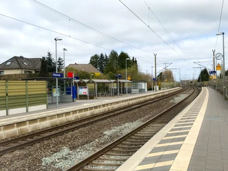 Bahnhof Ritterhude.jpg