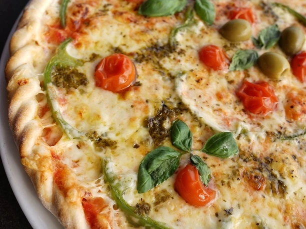 Pizzeria Netz Pizza.jpg