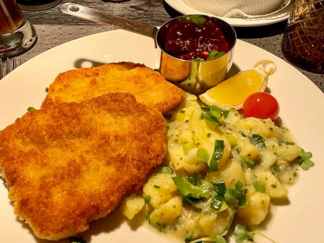 Wiener Schnitzel in Schloß Holte-Stukenbrock Wiener Schnitzel in Schloß Holte-Stukenbrock