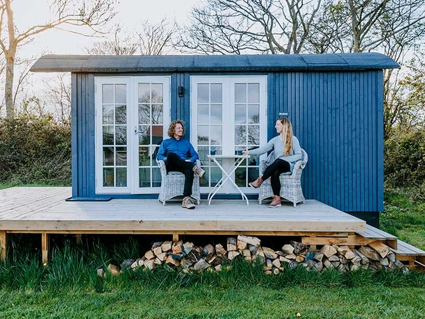 Als-Kloster-Glamping-hygge-på-terrassen Als-Kloster-Glamping-hygge-på-terrassen