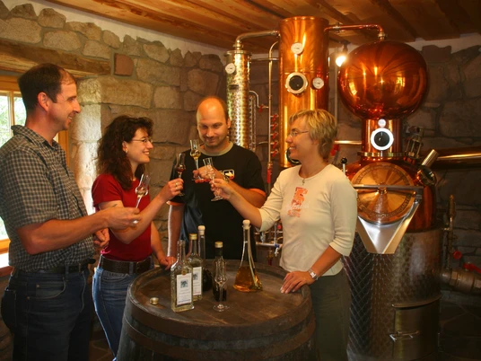 Brennereibesichtigung Deckerhof