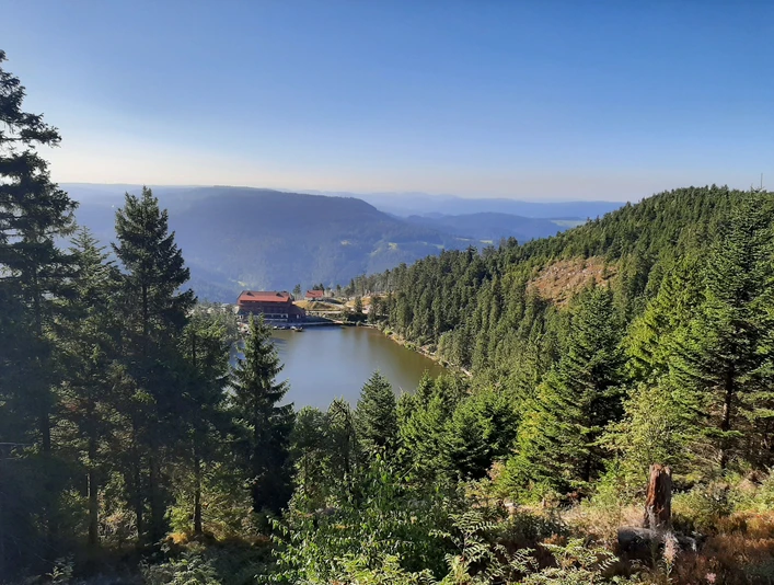 Mummelsee Blick copyright Tourist Info Seebach
