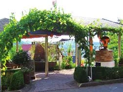 Wein- und Obstbauhof Baßler